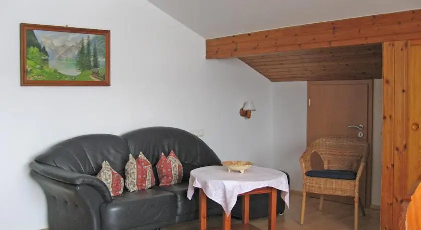 Ferienwohnungen Haus Gröll