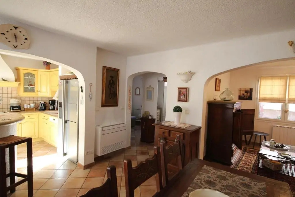 Bel Appartement climatisé de plain pied 80m de la mer grand séjour 2 chambres belle terrasse LXRM3