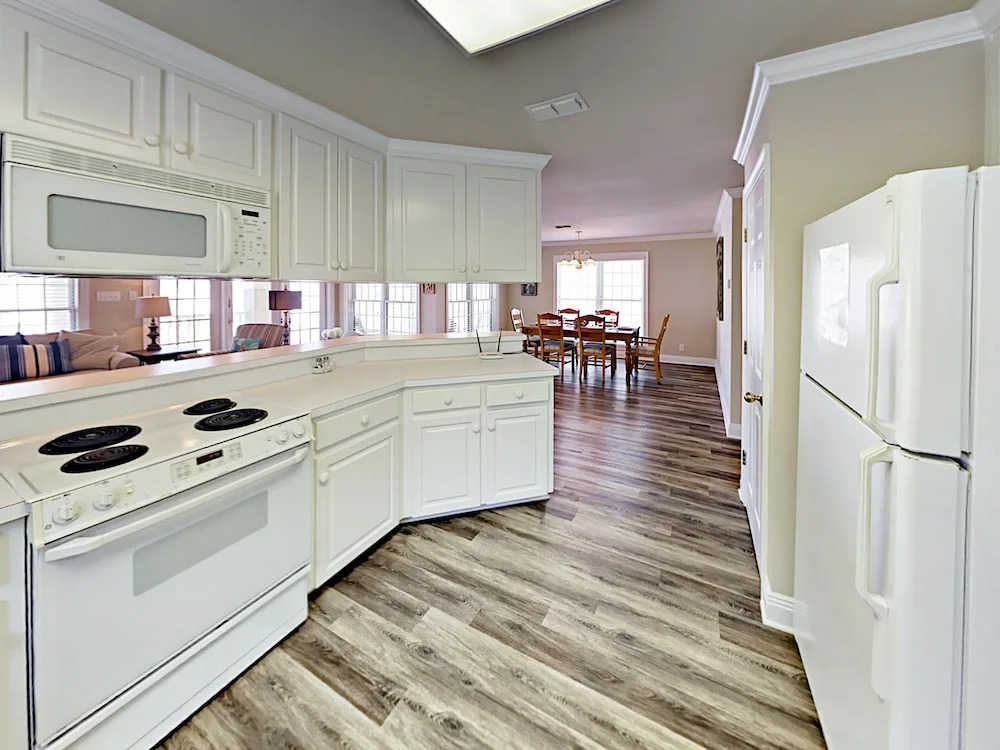 Heritage Shores Beach House 4 Bedrooms 4 Bathrooms Home