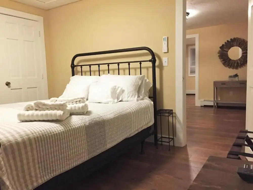 Sea Street Inn