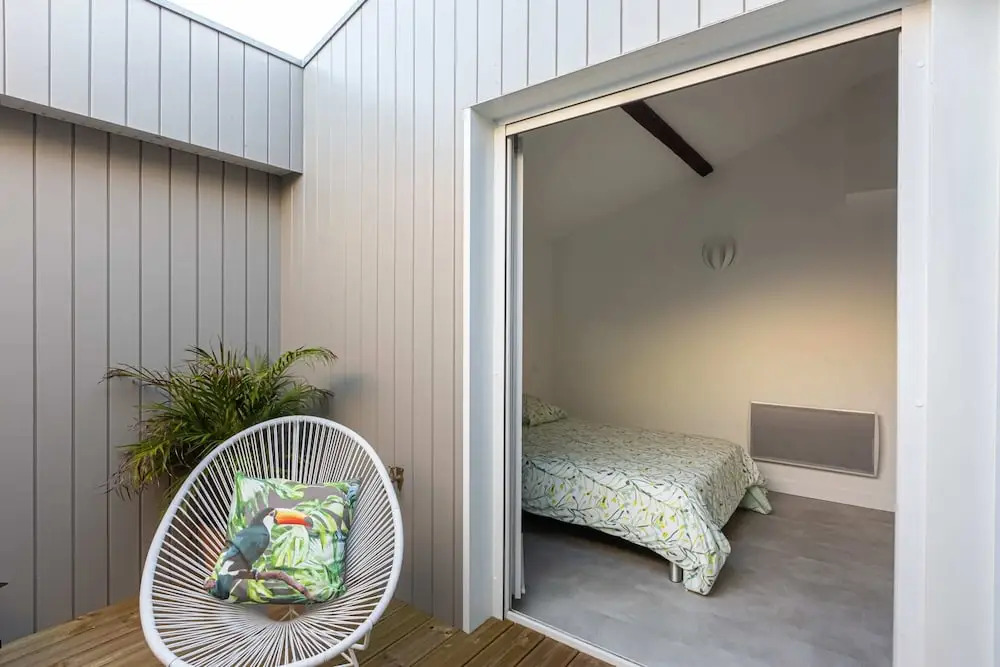 Bright 2BR Loft With a Quiet Patio