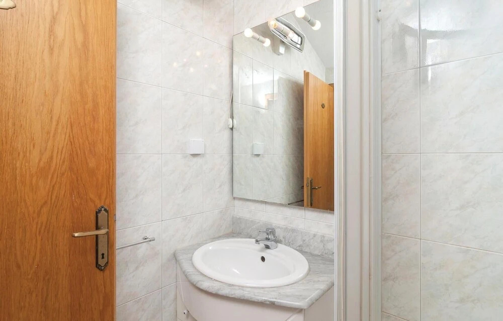 Nice Apartment in Supetar With 3 Bedrooms, Wifi and Outdoor Swimming Pool