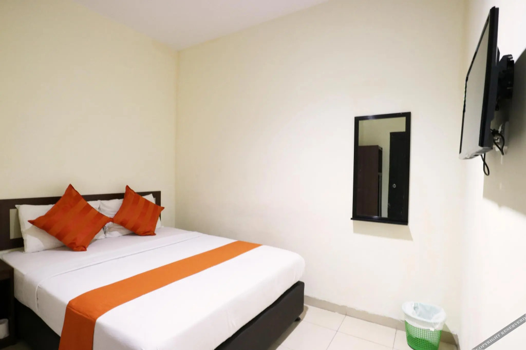 CJL Hotel