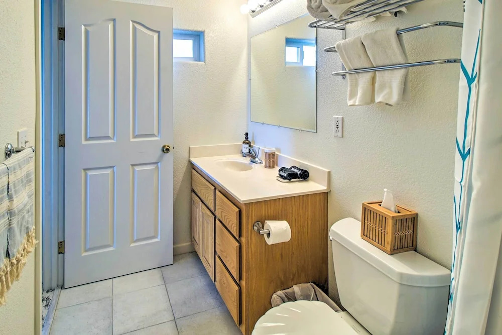 Spacious Lakeport Home w/ Dock & Mtn Views!
