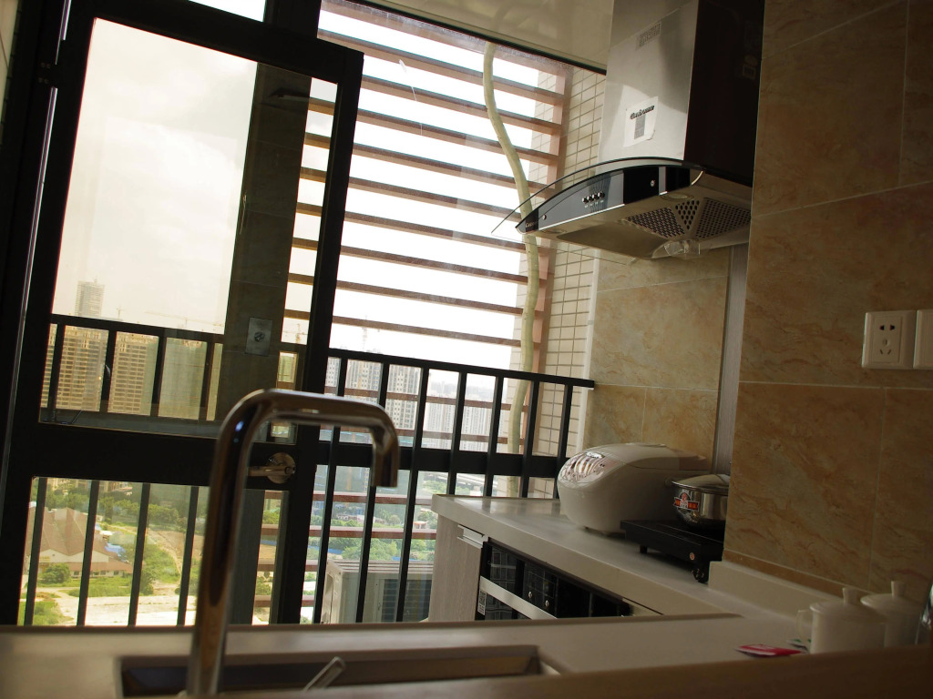 Longqiang International Apartment