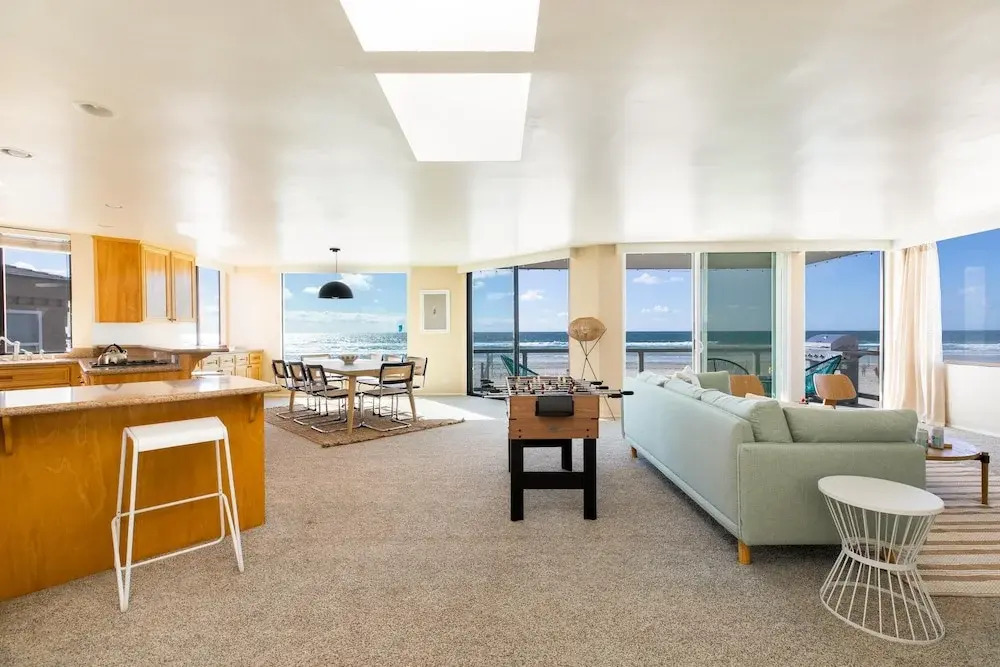 Belmont by AvantStay | Mission Beach Home w/ Ocean Views - Steps from Sea World
