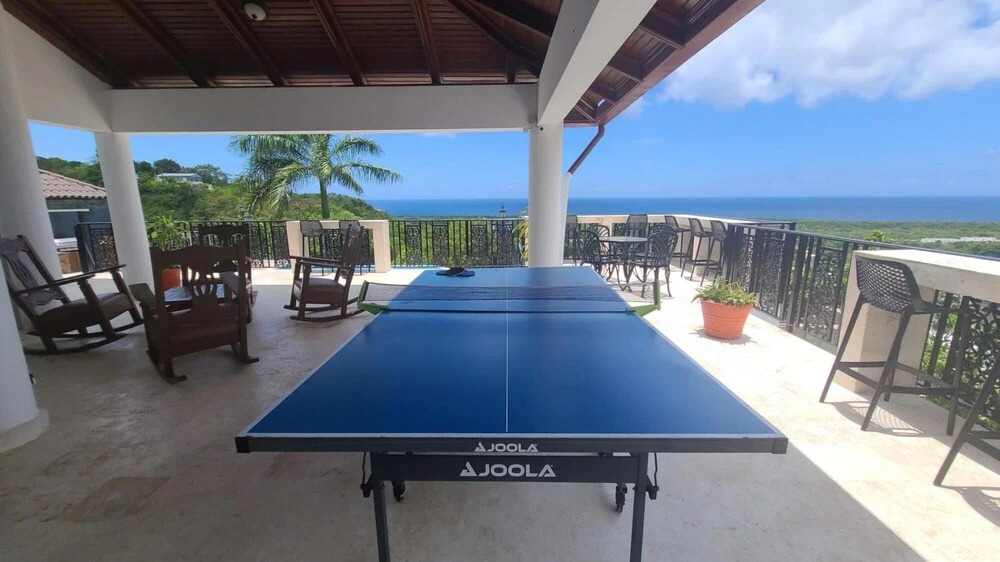 Sosua Mountain top Ocean View Mansion Great for pa