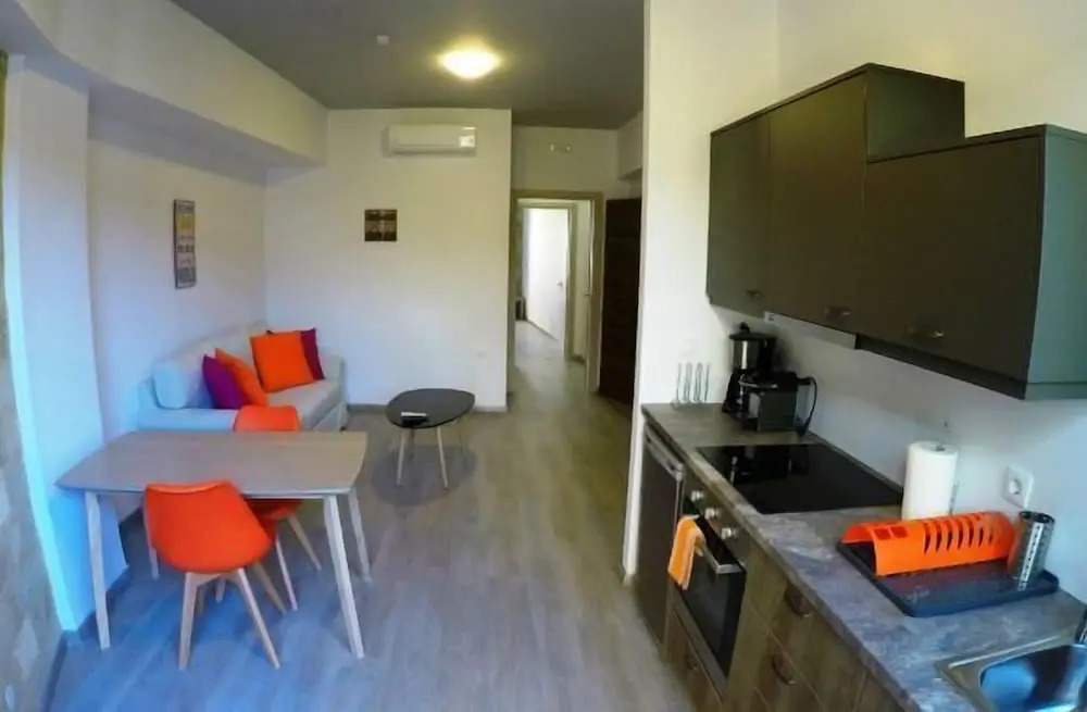 Mulberry Apartments