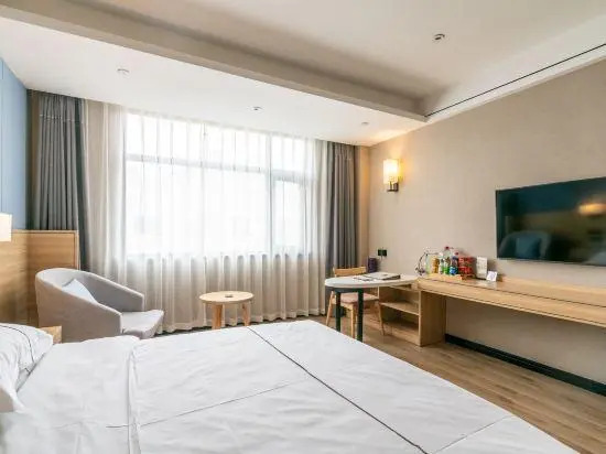 Qi Xia Hotel