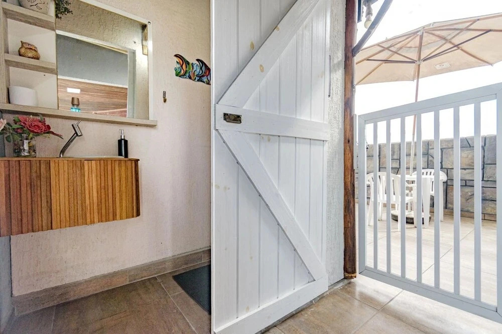 Casa com Piscina Churrasqueira e Ar Condicionado
