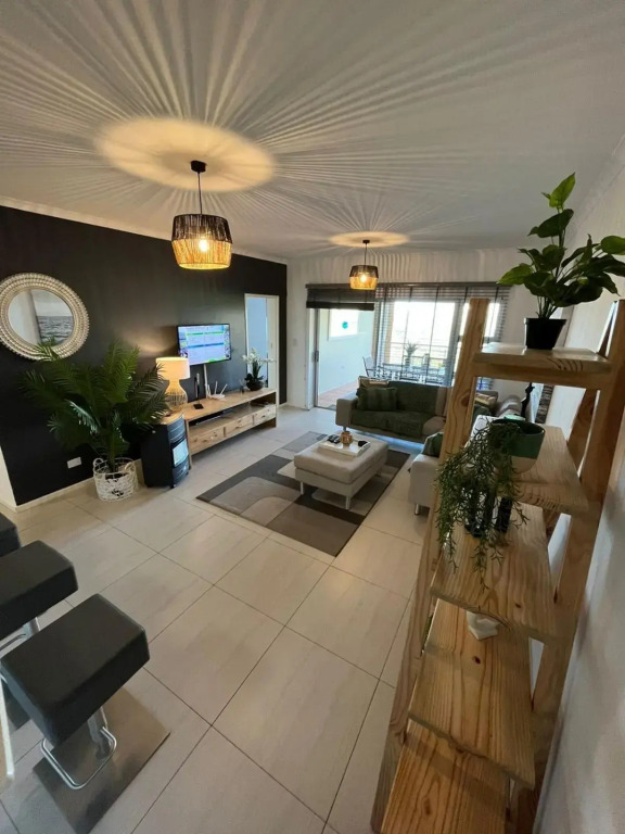 Goose Villa