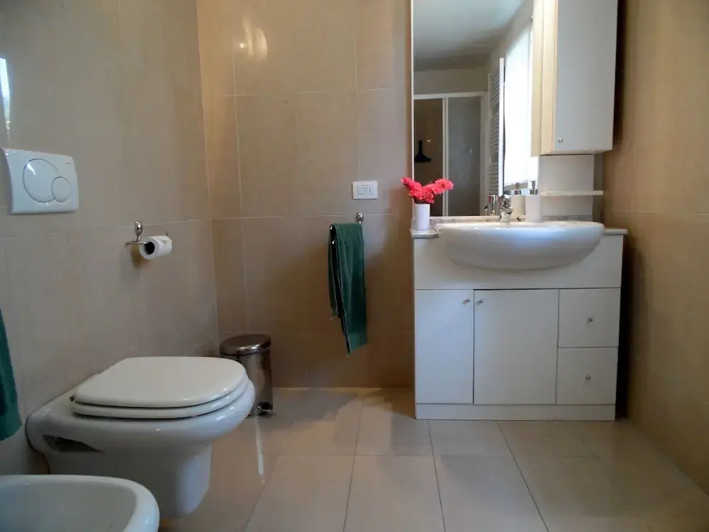 Fabulous Villa in Barasso near Lake