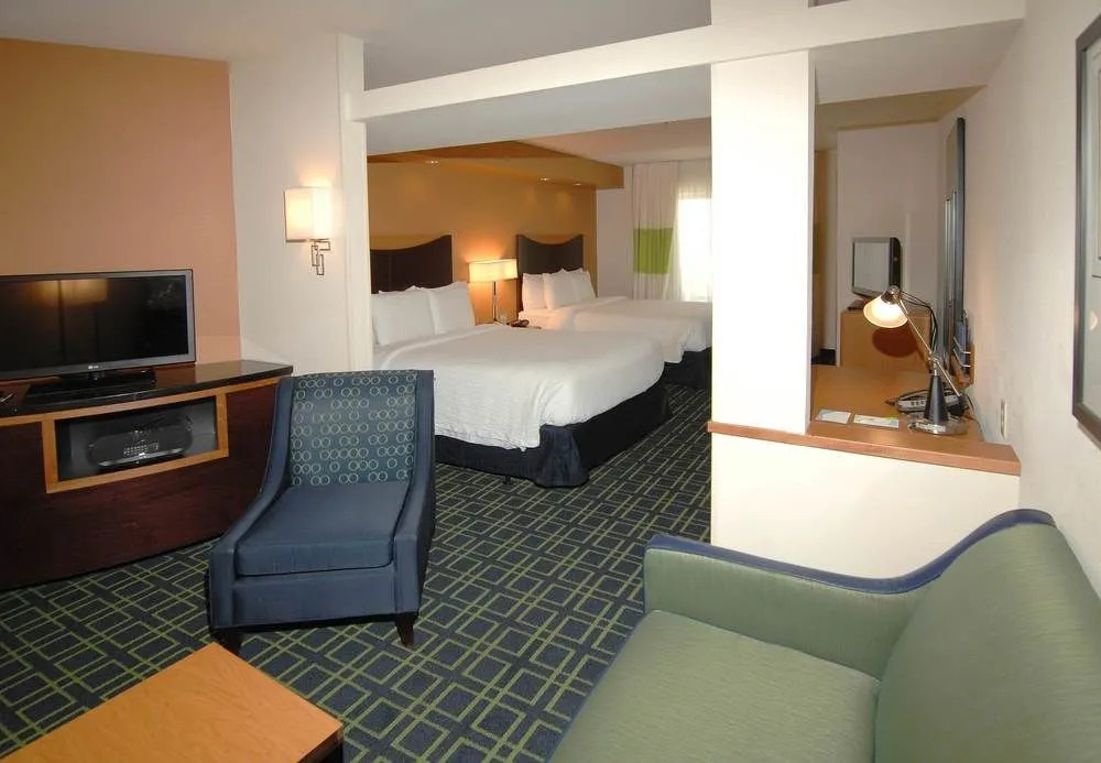 Fairfield Inn & Suites Wichita Downtown