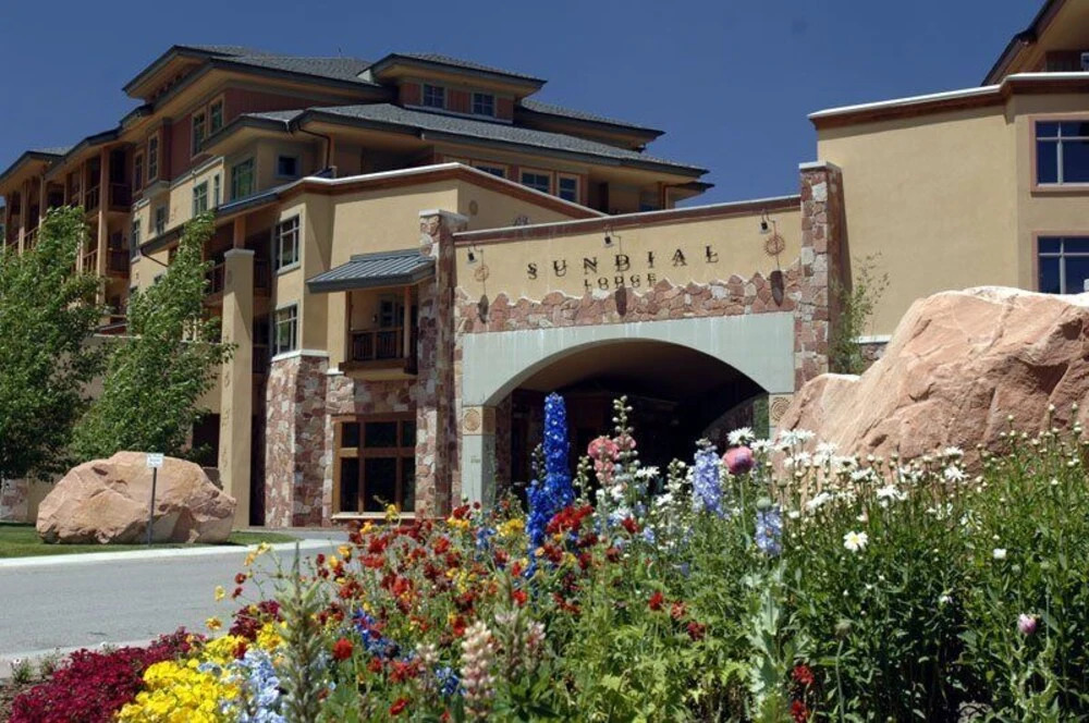Sundial C105  - 2 Br Condo