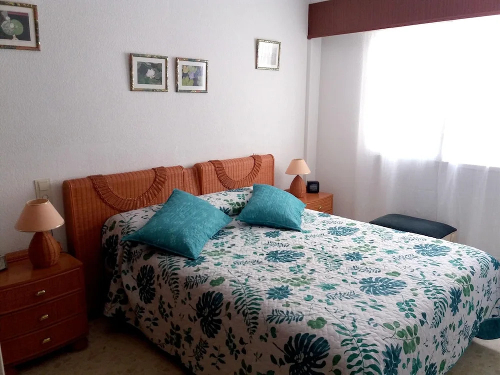 Apartment with 3 Bedrooms in Grau I Platja, with Wonderful City View, Pool Access, Enclosed Garden - 200 M From the Beach