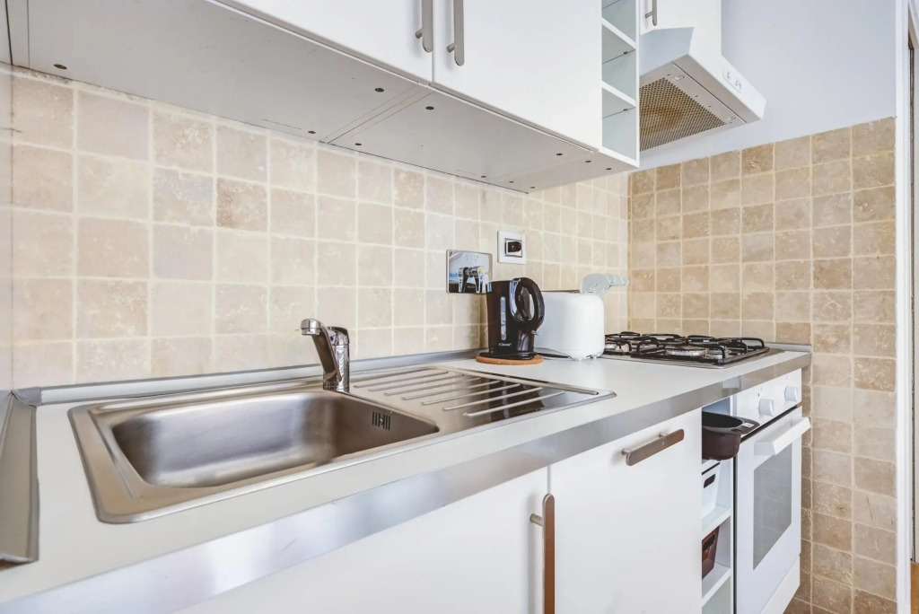 Gonfalone Residence Alice