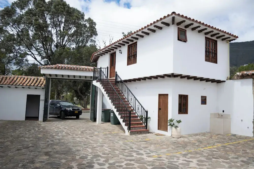 Hotel Beth Sarim