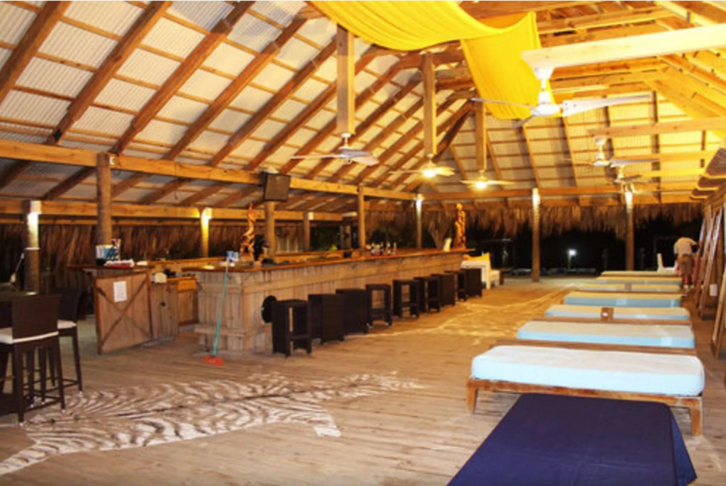 Mayan Princess Beach & Dive Resort