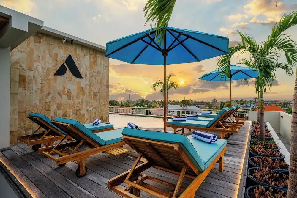 Avanya Luxury Apartments by Pertama Stay