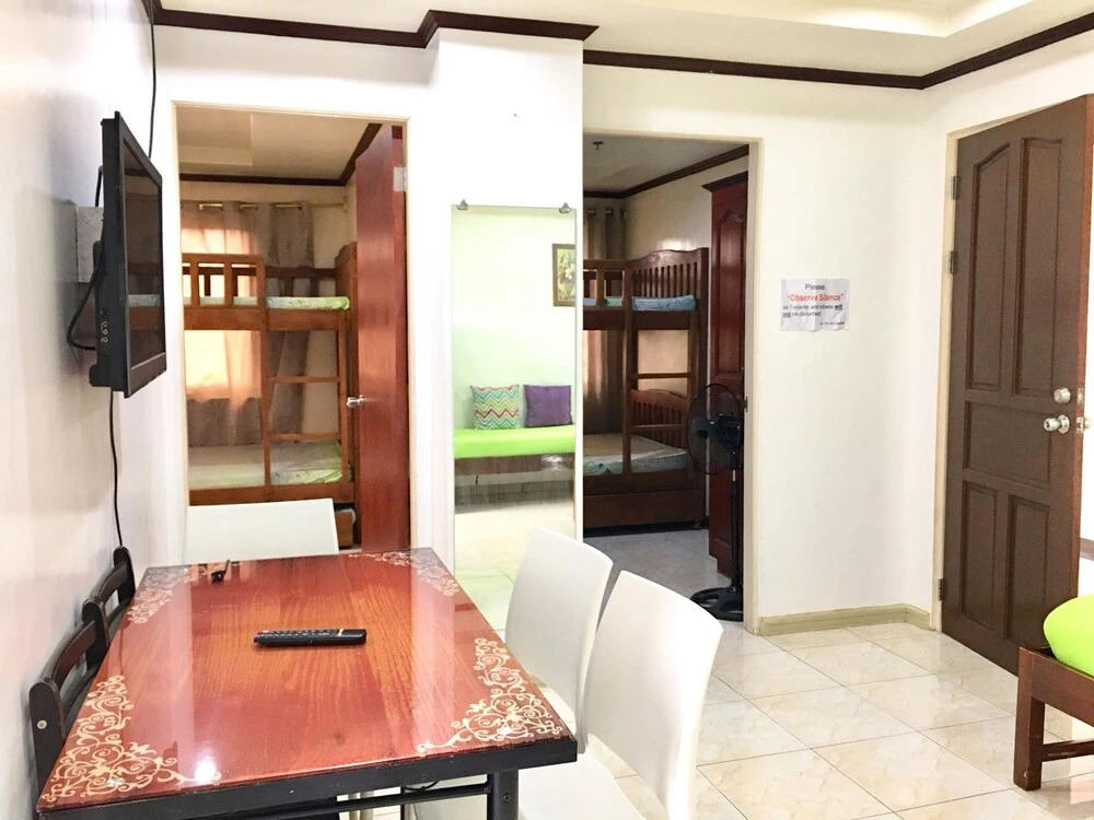 2BR 405 Ross Anne Baguio Transient