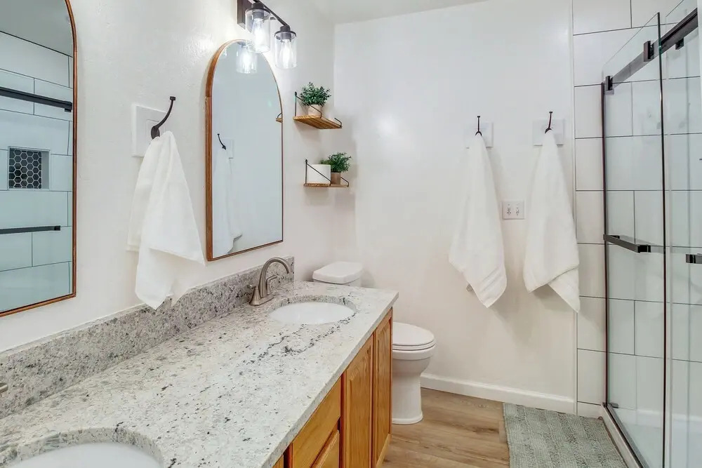 Walk to City Park: Family-friendly Show Low Home