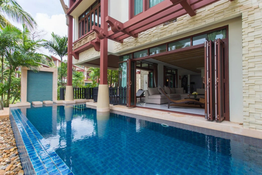 Amatapura Beachfront Villa 15, SHA Certified