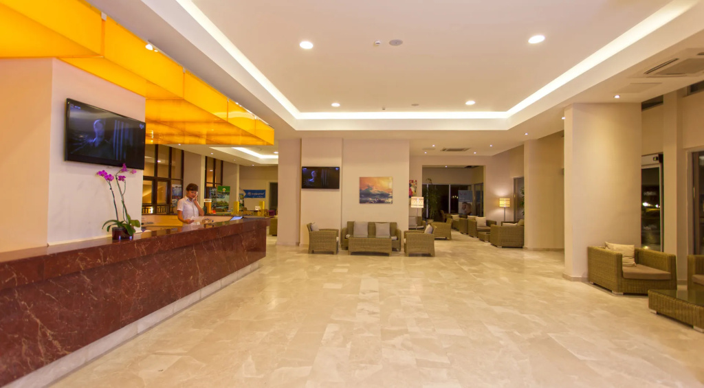 Justiniano Park Conti