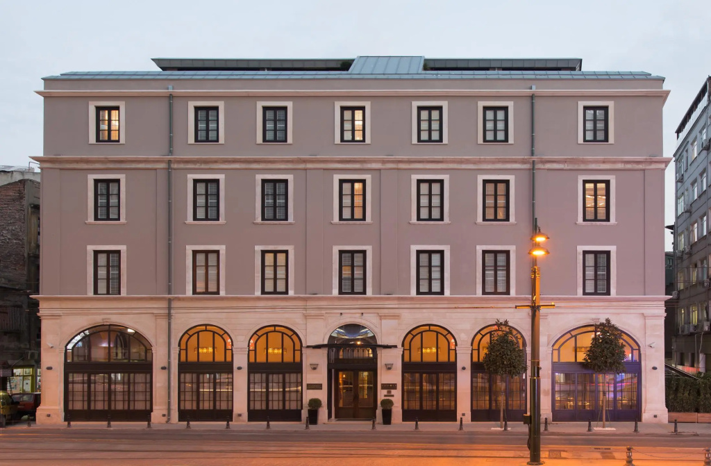10 Karakoy