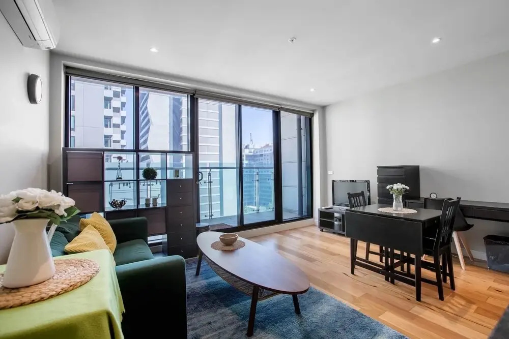 Cozy 1 Bedroom In Melbourne Great View