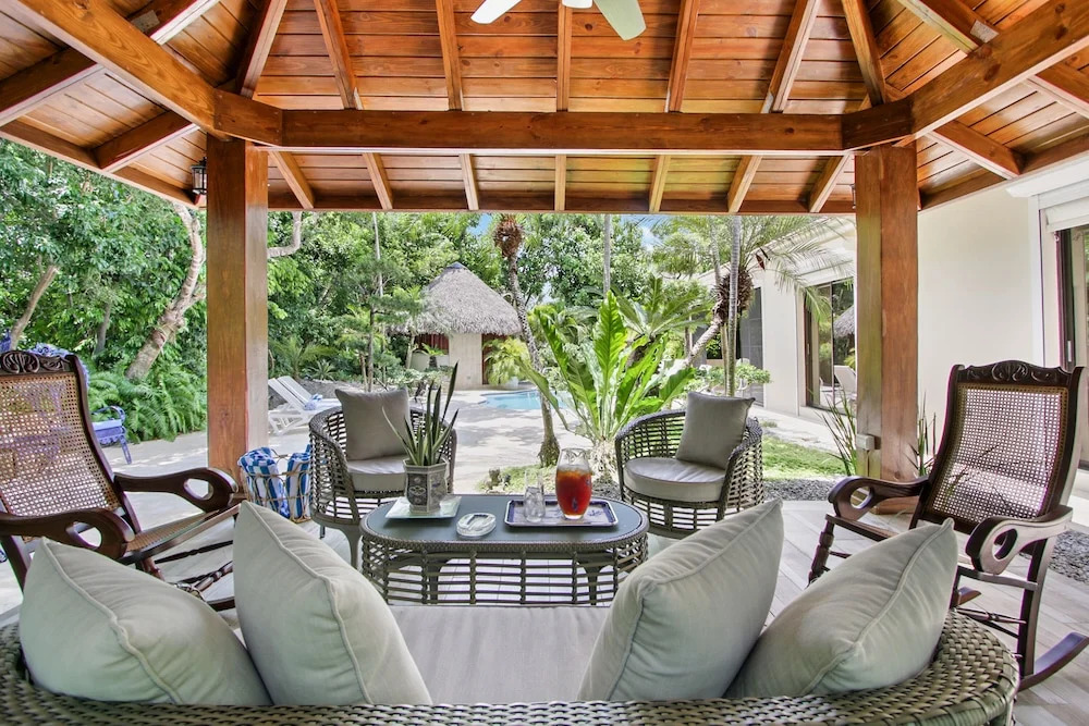 4-BR Pool Villa - Garden & Beach Access