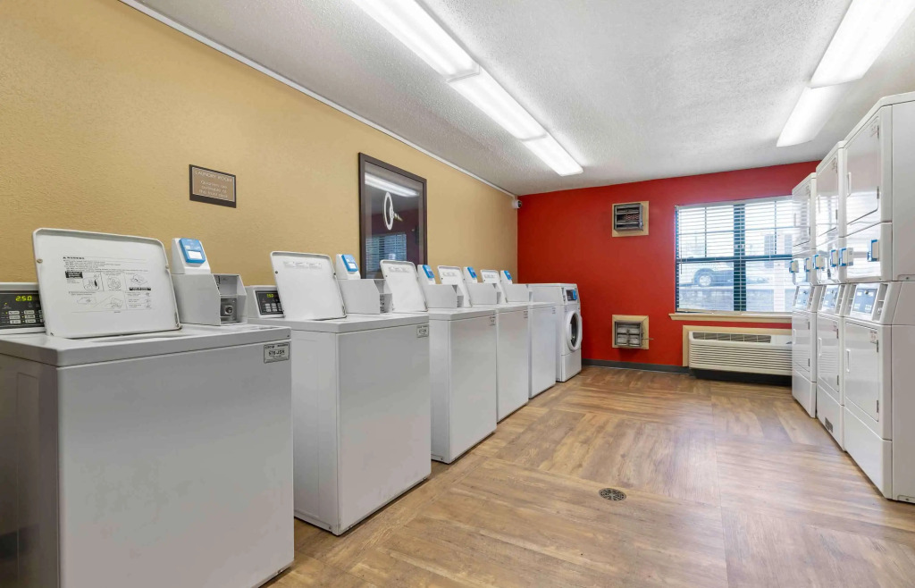 Extended Stay America Select Suites - Greenville - Airport