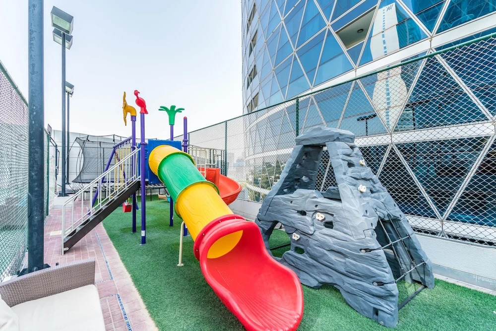 Lux BnB Park Towers Stylsih Studio