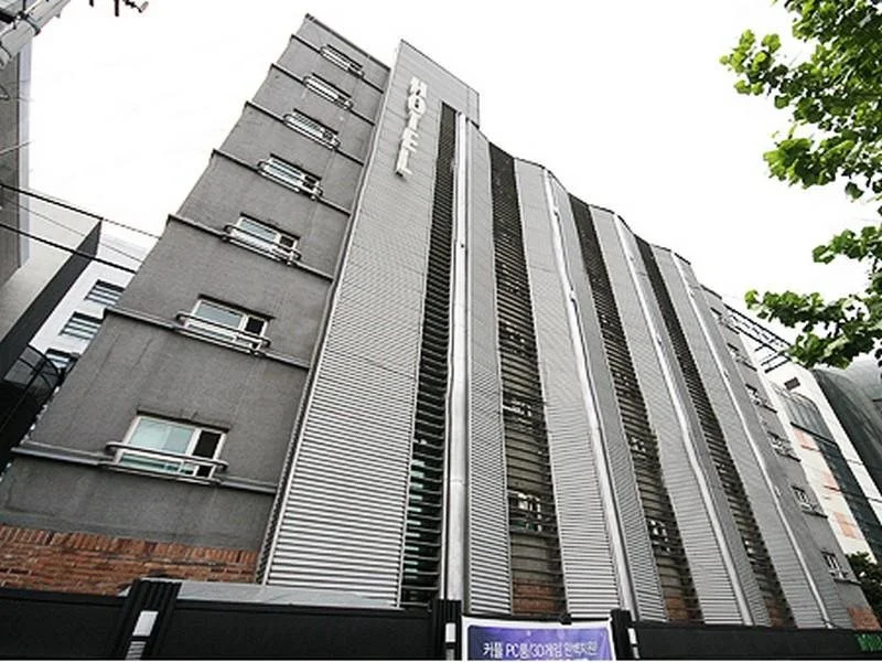 Hotel Parkway