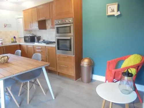 11B Beachside