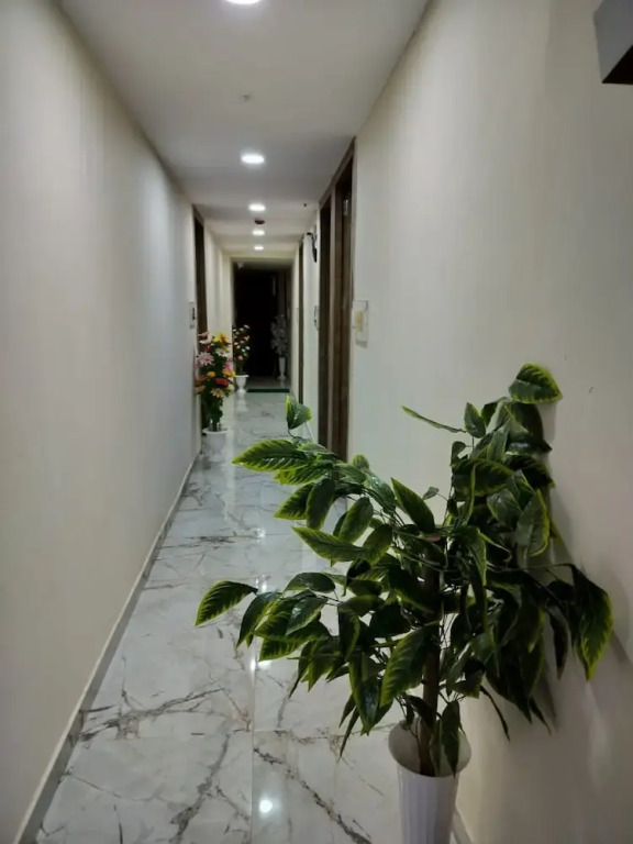 Goroomgo NR Nayan Residency Ahmedabad