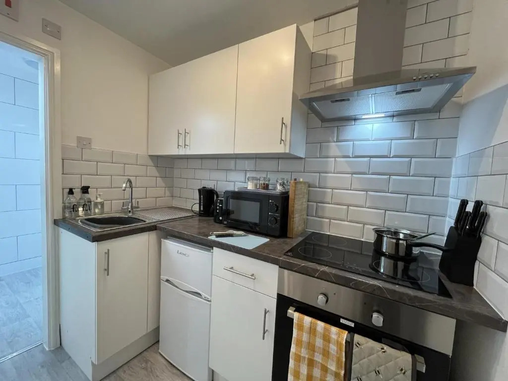 Modern 1 bed studios for comfy stay in Preston