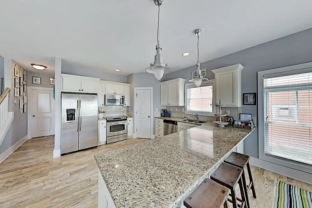 35laurst 5 Bedroom Home