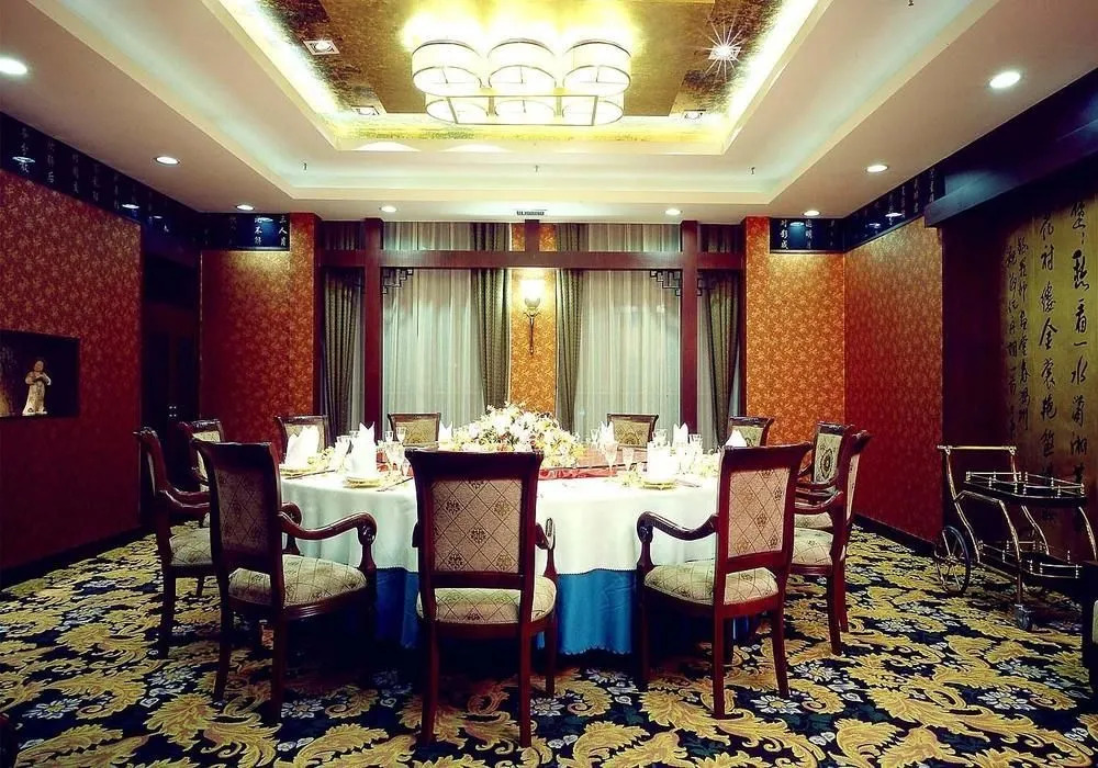 Wanfei·New Space Hotel (Yangzhou Dongguan Street, Slender West Lake)