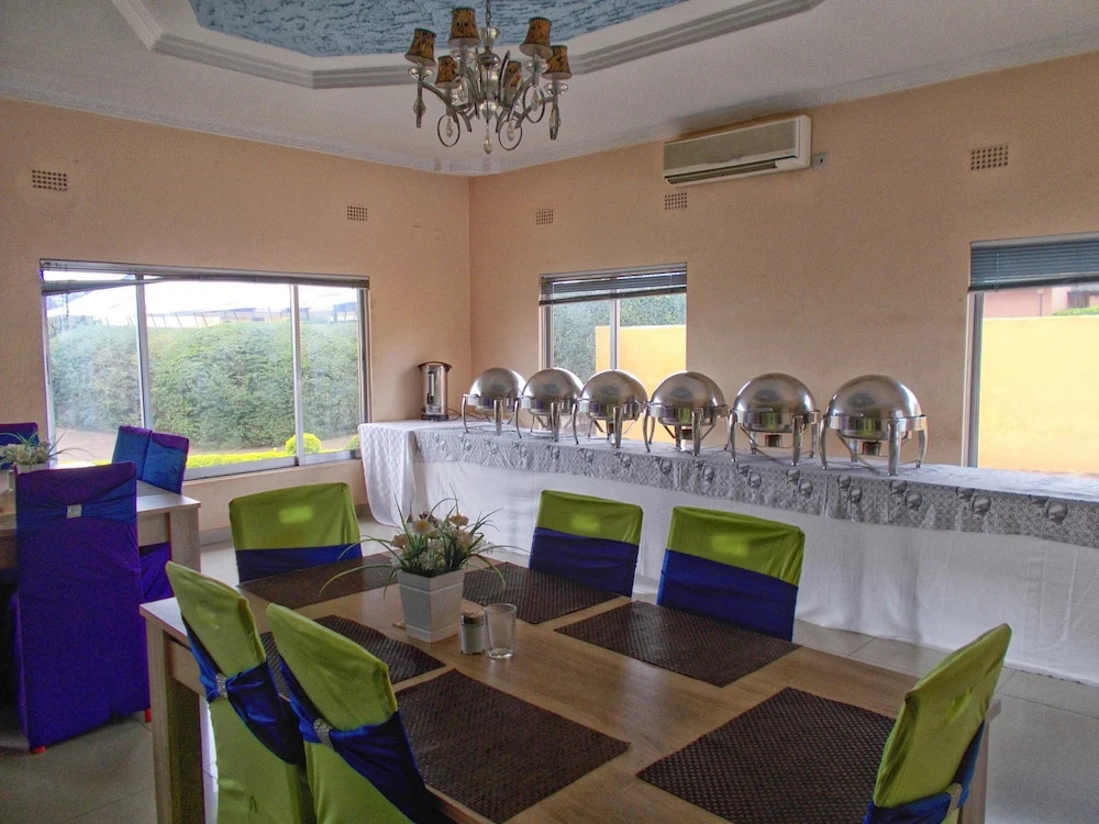 Kupark Lodge