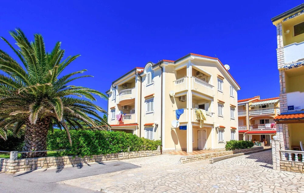 Beautiful Home in Banjol With Wifi and 2 Bedrooms