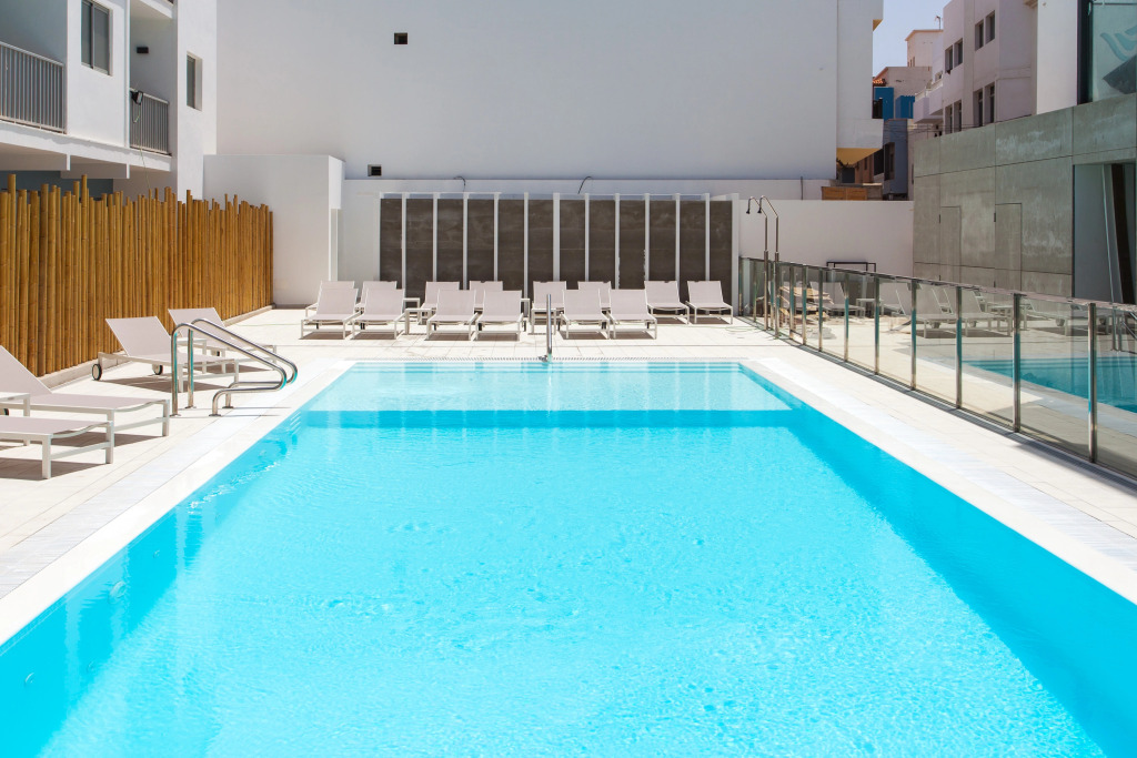 Bristol Sunset Beach - Holiday Apartments
