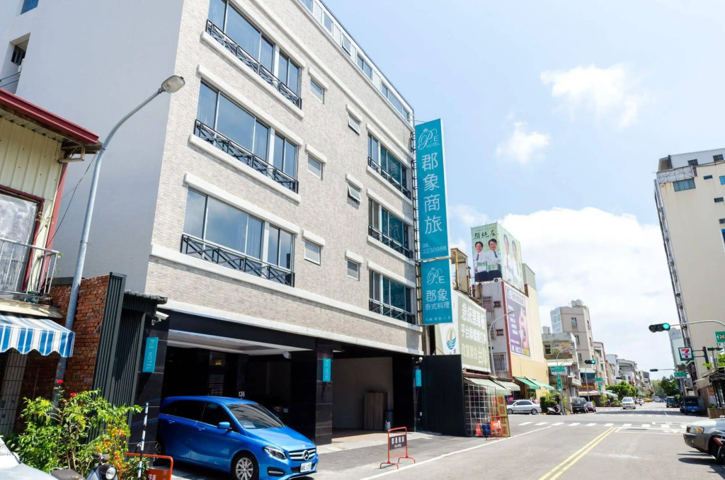 Princess & Elephant Hotel