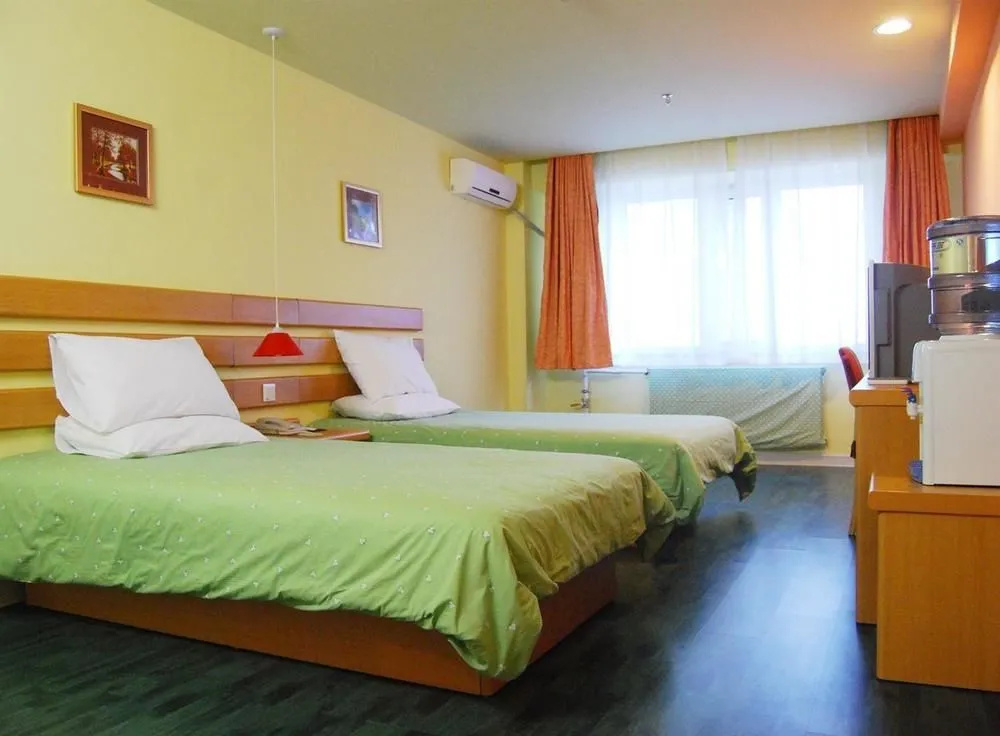 Home Inn Central Avenue Anguo Street