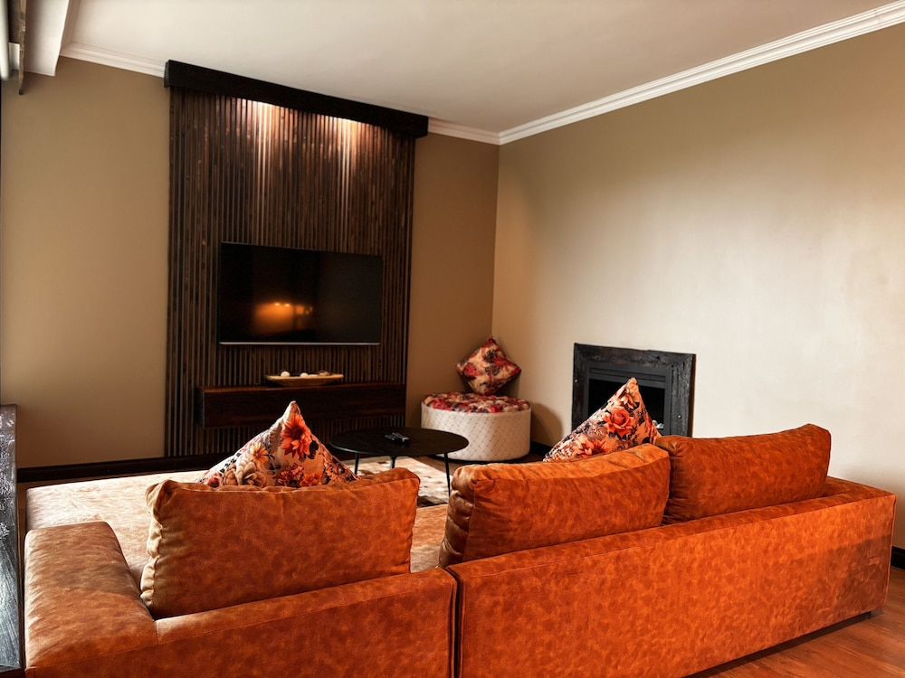 Shekinah Lion and Game Lodge