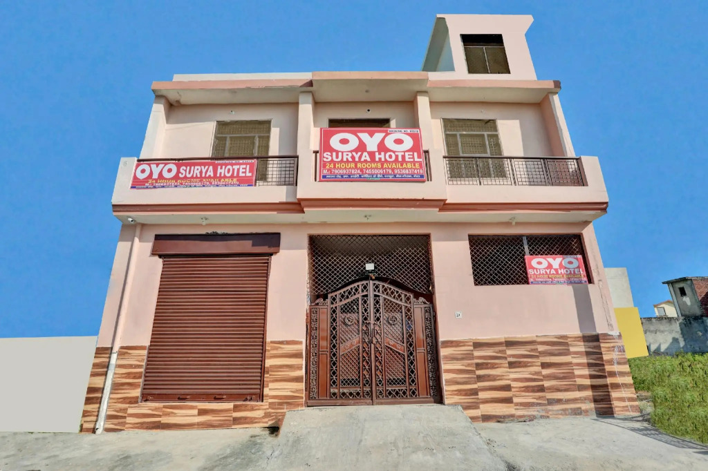OYO Flagship 83519 Hotel Surya