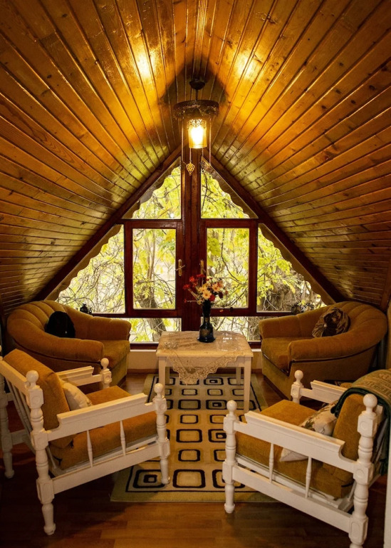 Sapanca Eren Villa-Isıtma Havuzlu