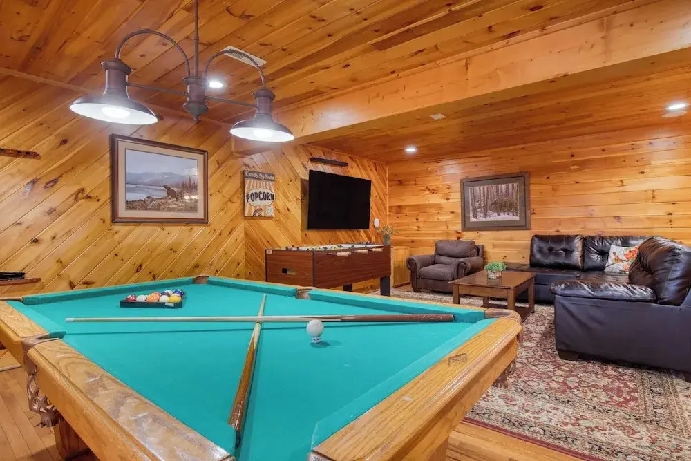 The Big Easy by Avantstay Hot Tub, Game Room, Spacious Deck Premier Location