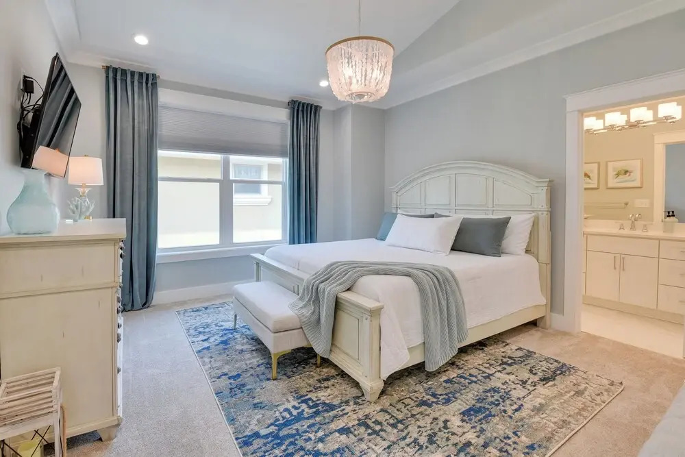 Miramar Beach Getaway w/ Pool Access & Fireplace