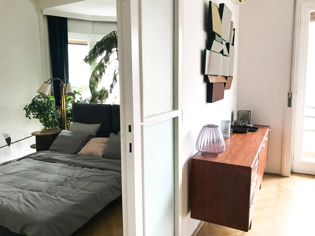 Spacious Bauhaus icon flat with fitness room in Central Buda, close to the river and Margaret island