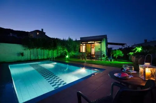 Yiannis Cottage